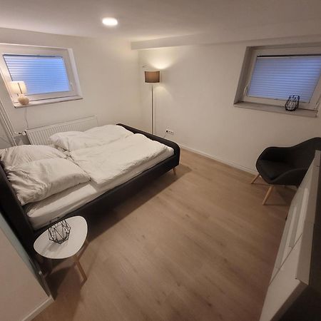 Zimmer Im Souterrain Mit Eigenem Bad Τσέλε Εξωτερικό φωτογραφία